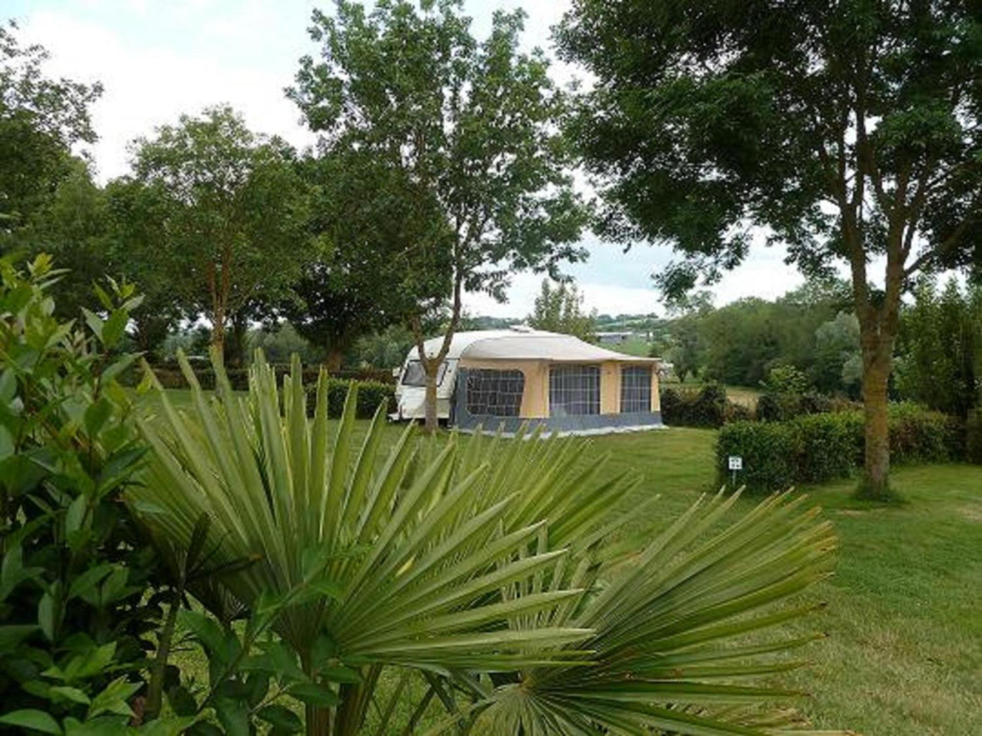 Camping Le Freche A L'Ane Pléboulle エクステリア 写真
